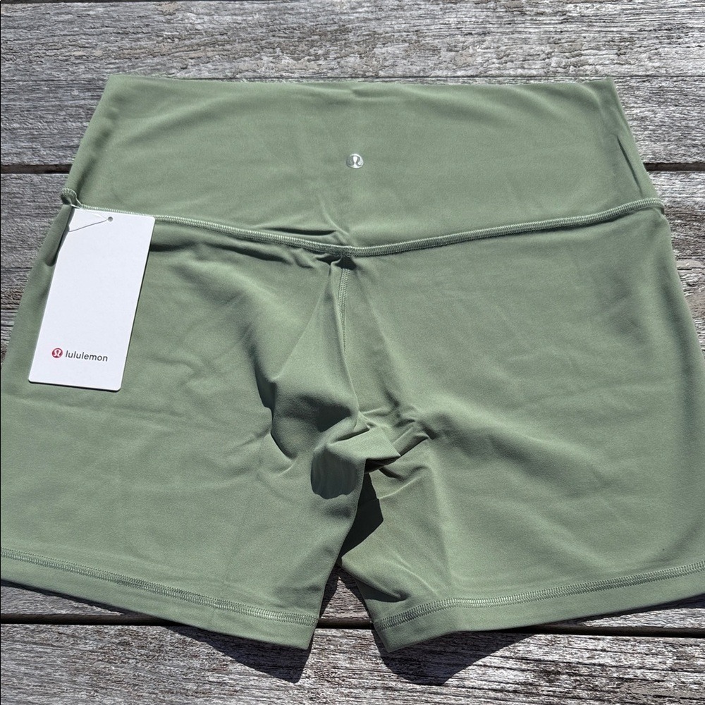 Lululemon Align High-Rise Short 6" desert green size‎ 14 NWT bike short